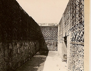 1090 mitla