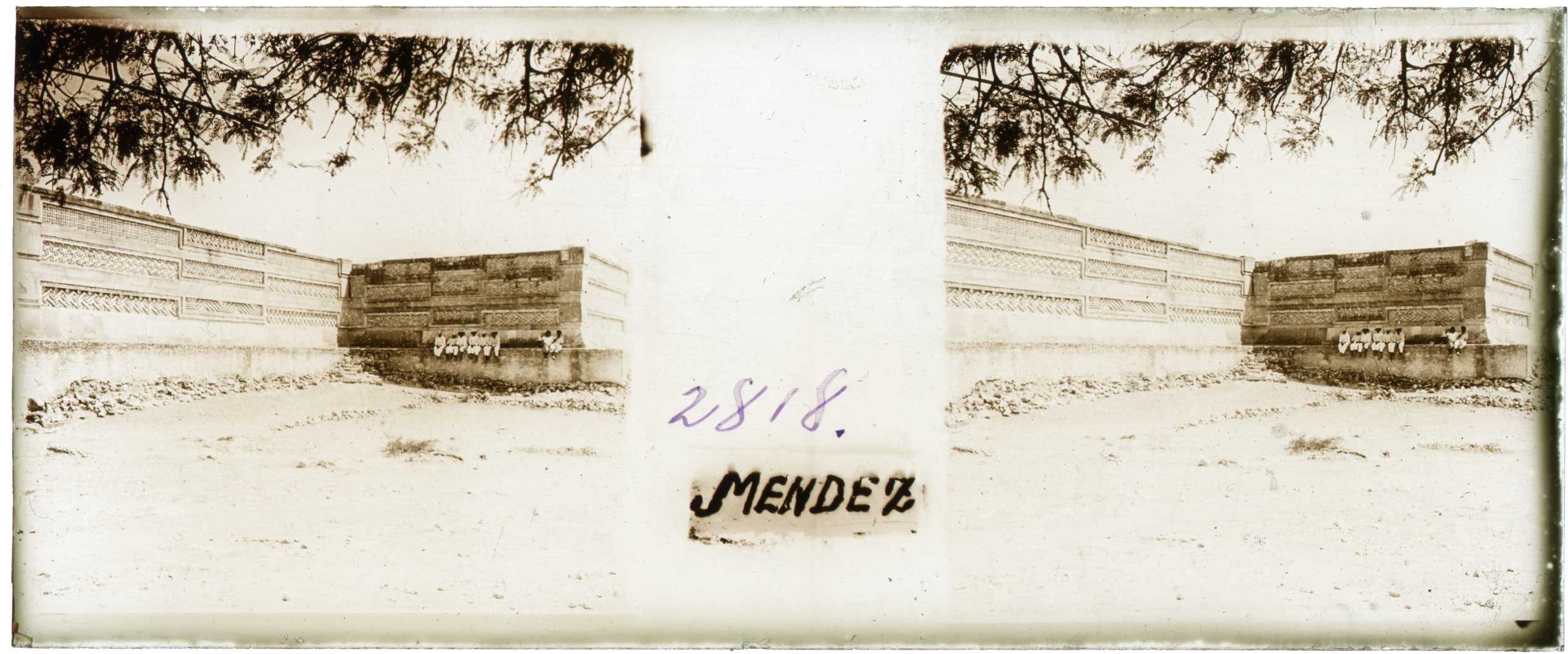 E1663