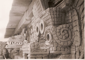 1093 piramide de quetzalcoatl